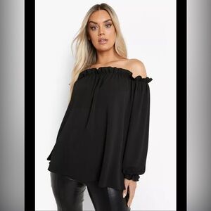 Black off the shoulder ruffles shirt ✨